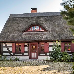Pommernhaus Seevogelhof In Rieth Luckow  Exterior photo