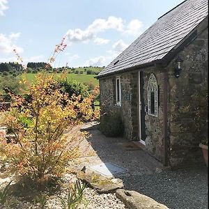 Delightful Artistic Granite Barn In Rural Hamlet Appartement Launceston Exterior photo