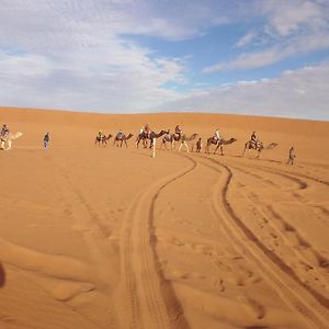 Nomadic Desert Lounge Appartement M'Hamid Exterior photo