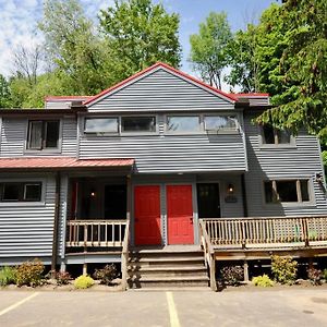 Ski Bike, Hike & Golf Townhouse W/ Hot Tub Villa Ellicottville Exterior photo