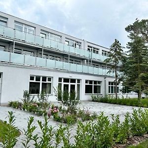 Nadmorski Hotel Mrzeżyno Exterior photo