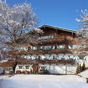 Landsitz Römerhof - Hotel Apartments Kitzbühel Exterior photo