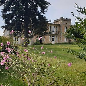 La Maison Du Seguy Bed and Breakfast Saint-Ciers-de-Canesse Exterior photo