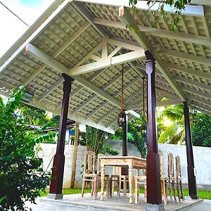 Ceylon Little Paradise Hotel Hikkaduwa Exterior photo