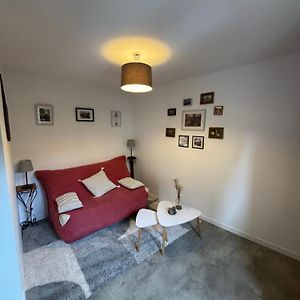 Charmant Studio Appartement Argenton Sur Creuse Exterior photo