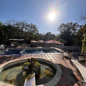 Solaire Hotel Santa Marta  Exterior photo