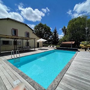 Luxurious Villa In Cazaubon With Swimming Pool Marguestau Exterior photo