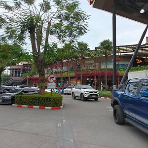 Cozy Japanese Wood Style. Brand New Appartement Pathum Thani Exterior photo