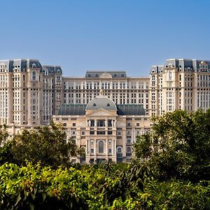 Grand Lisboa Palace Macau Hotel Exterior photo