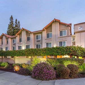 Best Western Plus Airport Plaza Motel San Jose Exterior photo