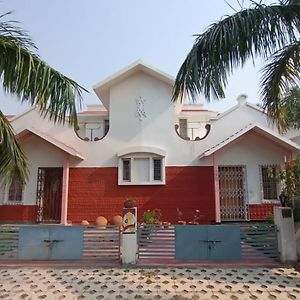 Raj Kuthir Homestays - Sobuj Potro Bolpur Exterior photo