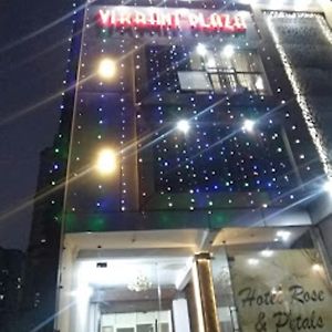 Hotel Rose & Petals , Ghaziabad Exterior photo