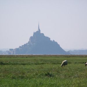 Charmante Maison De Pecheur En Baie Du Mont Saint Michel Villa Genêts Exterior photo