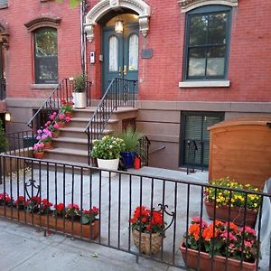 Historic 1869 Brownstone 15 Min To Nyc Downtown Appartement Jersey City Exterior photo