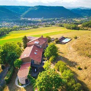 La Ferme De Vazerat Bed and Breakfast Massiac Exterior photo