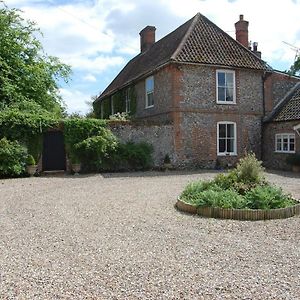 Grange Farm Bed and Breakfast Thetford Exterior photo