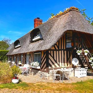 La Romance Et La Romanesque Bed and Breakfast Berville-sur-Mer Exterior photo