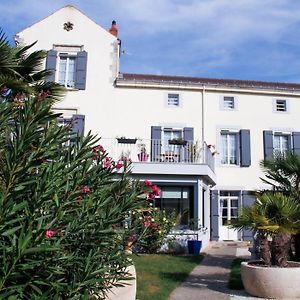 La Maison De Venus Bed and Breakfast Luçon Exterior photo