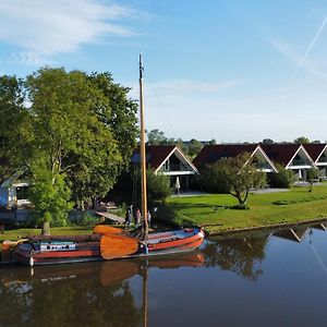 Vakantiehuis luxe - vakantiepark de Schreiershoek Hotel Dokkum Exterior photo