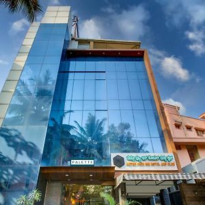 Super Townhouse Oak Jvh Hotel Bangalore Exterior photo