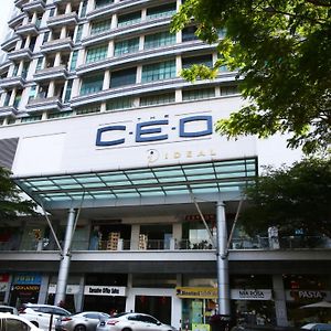 Private Tree House - Cinema At Ceo Bayan Lepas Penang Appartement Exterior photo