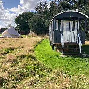 Roslin Glamping Hotel Exterior photo