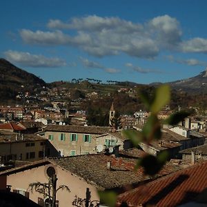 A Casa Di Lola Bed and Breakfast Ascoli Piceno Exterior photo