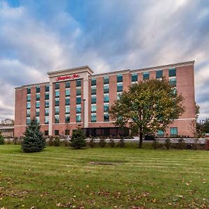 Hampton Inn Norwich Exterior photo