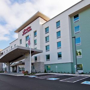 Hampton Inn & Suites Bellevue Downtown/Seattle Exterior photo