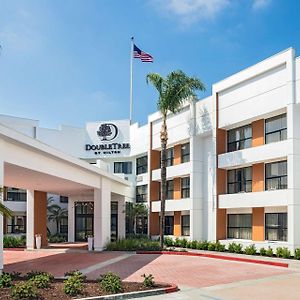 Doubletree By Hilton Pomona Hotel Exterior photo