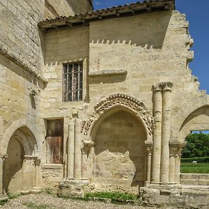 Petit Est - Eco Cottage In Large Private Garden Near Saint-Emilion Blasimon Exterior photo