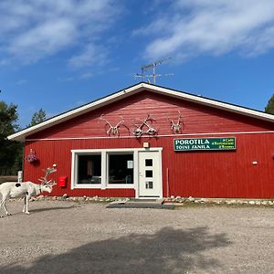 Porotila Toini Sanila Hotel Sevettijärvi Exterior photo