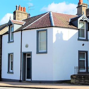 Beeswing, A Victorian Gem In Biggar Villa Exterior photo