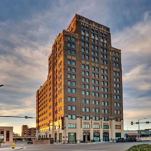 The Threefoot Hotel, Meridian, A Tribute Portfolio Hotel Exterior photo