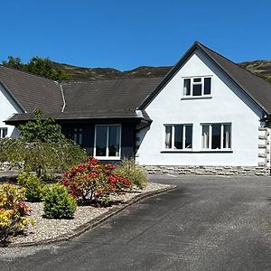 Springburn Farmhouse Bed and Breakfast Spean Bridge Exterior photo