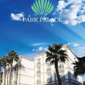 Park Palace Hotel Girne Exterior photo