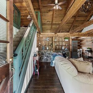 Rustic Cabin, Dock, Firepit, Kayaks & Games Villa Winchester Exterior photo