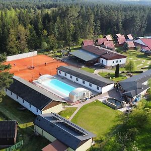 Raj Sportovni A Rekreacni Resort Branzez Kněžmost Exterior photo