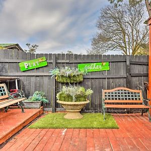 Glam New Orleans Vacation Rental With Deck! Exterior photo