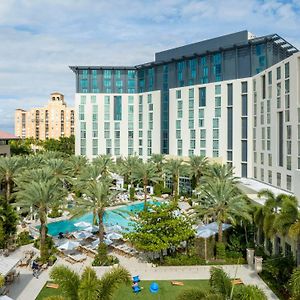 Hilton West Palm Beach Hotel Exterior photo