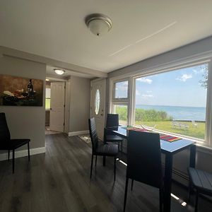 Lake Front Lower Unit Appartement Fair Haven Exterior photo