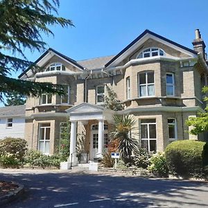 The Elder Hotel Epsom Exterior photo