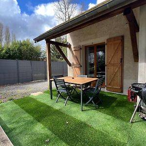 Clos Briard Appartement La Houssaye-en-Brie Exterior photo