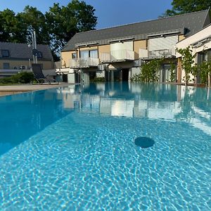 Paradies In Den Sudsteirischen Weinbergen: Bezauberndes Apartment Mit Terrasse, Infinity Pool-Zugang, Sauna Und Fitnessbereich! Obegg Exterior photo