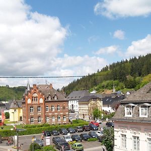 Ganzes Haus, Zentrale Lage Adenau Nuerburgring Appartement Exterior photo