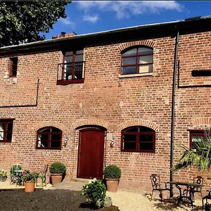 Evelith Manor Barns Appartement Shifnal Exterior photo