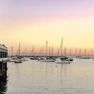 Monterey Marriott Hotel Exterior photo