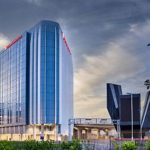 Hilton Garden Inn London Heathrow Terminal 2 And 3 Hillingdon Exterior photo