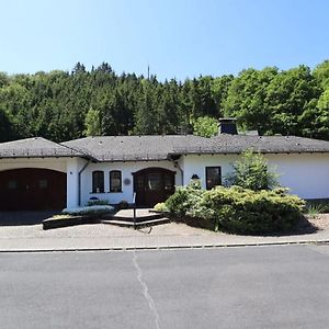 Holiday Home Eifel With Pool Wimbach Exterior photo