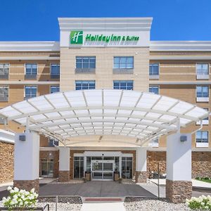 Holiday Inn & Suites Detroit - Troy By Ihg Exterior photo